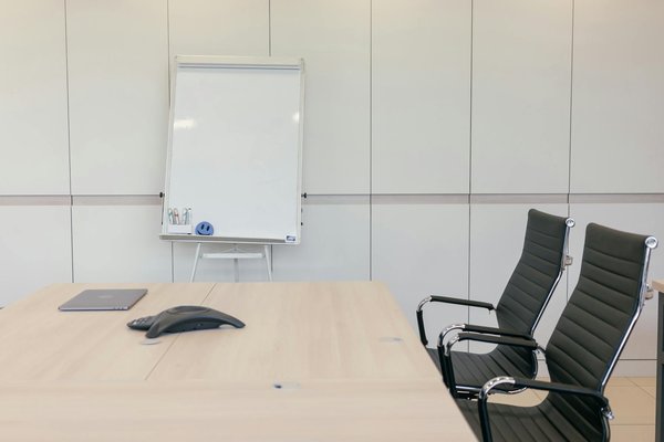 Top conseils pour sélectionner le mobilier de bureau idéal